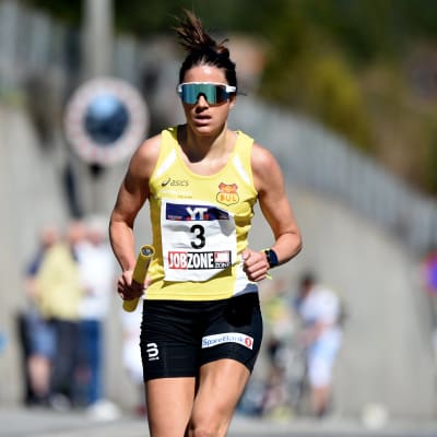 Heidi Weng löpte Holmenkollenstafetten i maj.