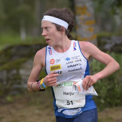 Venla Harju löper.