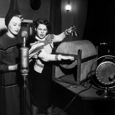 Ljudeffekter i radion på 1940-talet.