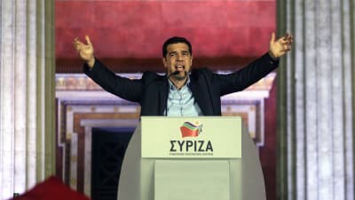 Partiledaren Alexis Tsipras inför Syrizas anhängare under valkvällen 25.1.2015