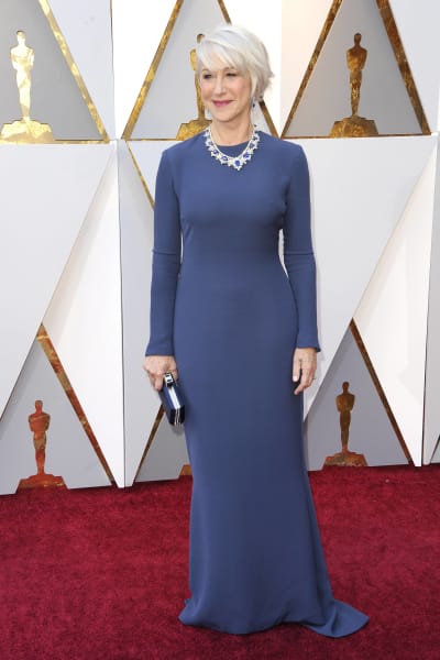 Helen Mirren på röda mattan inför Oscarsgalan 2018.