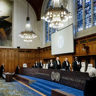 Domarna i Internationella domstolen i Haag samlas till session