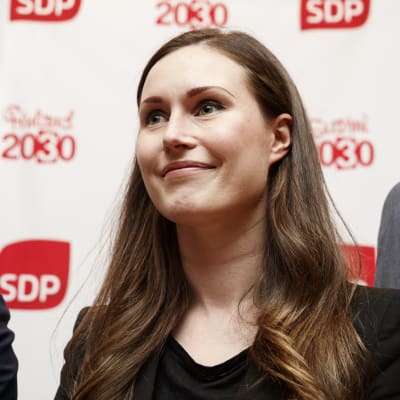 Sanna Marin efter SDP:s presskonferens 4.6.2019.