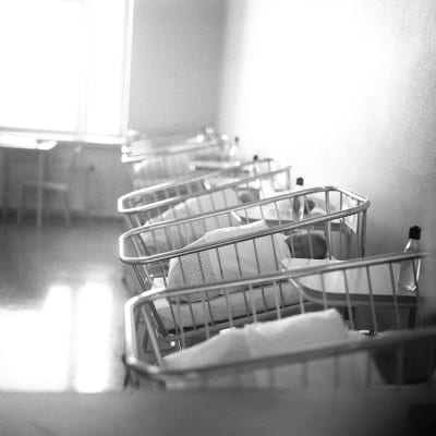 Nyfödda spädbarn, Yle 1969