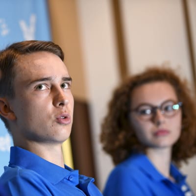 Wilma Murto, Simo Lipsanen och Ella Junnila i Doha 2019.