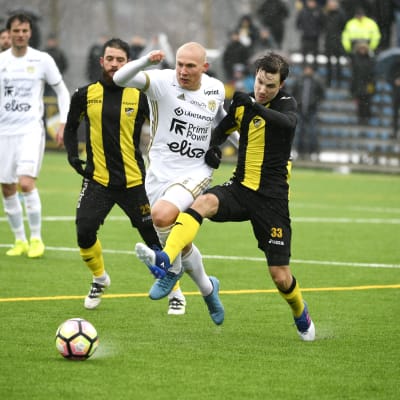 FC Honka avancerade till semifinal i finska cupen där man förlorade efter straffar mot SJK.