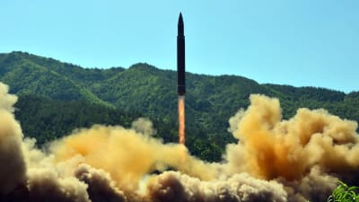 Nordkorea testar missiler 5 juli 2017.