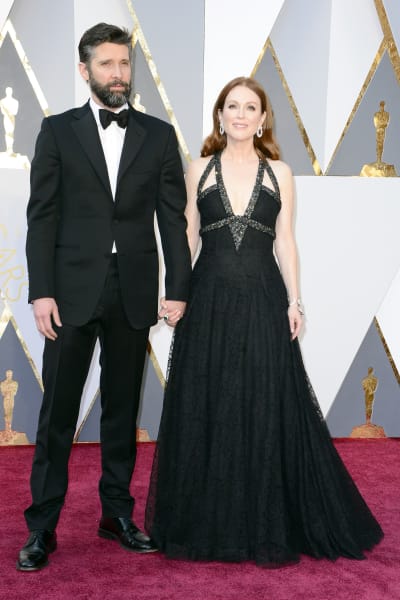Bart Freundlich och Julianne Moore på Oscarsgalan 2016.