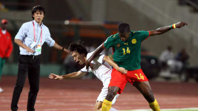 Patrick Ekeng spelade två landskamper för Kamerun. Han dog 2016, 26 år gammal.