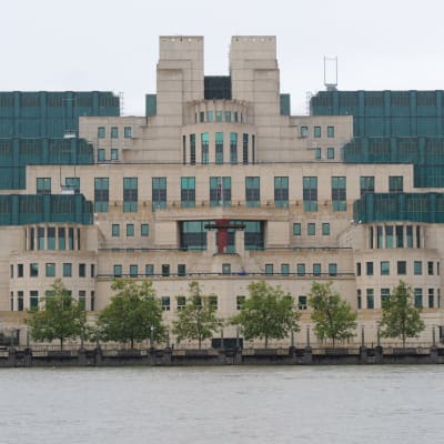 Brittiska underrättelsetjänsten MI6:s högkvarter i London.