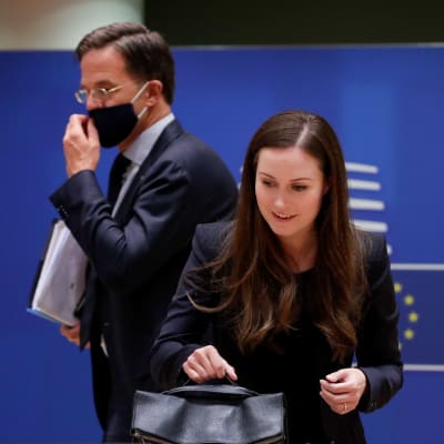 Sanna Marin och Mark Rutte på tisdag morgon. 