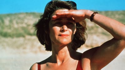 Charlotte Rampling i Under the Sand.