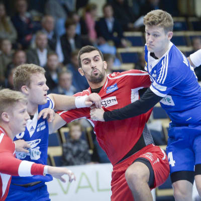 Richard Sundberg och Alexander von Numers i hård kamp med österrikare 2015.