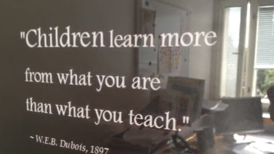 Barn lär sig mer av den du är än det du lär.