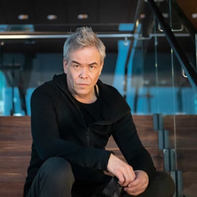 Kapellimestari Hannu Lintu