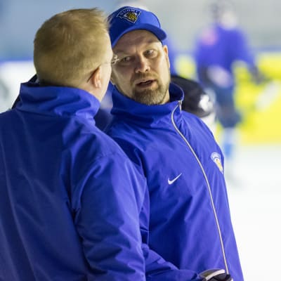 Mikko Manner är assisterande tränare för ishockeylandslaget.