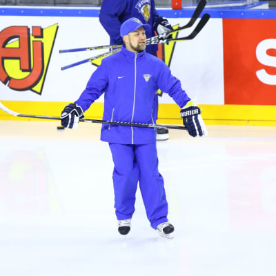 Mikko Manner på isen