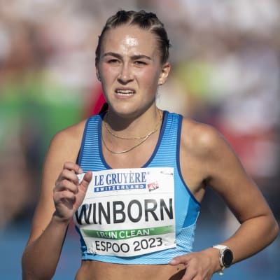 Liina Winborn löper.