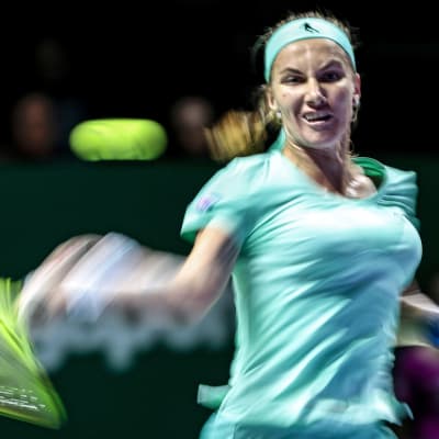 Svetlana Kuznetsova slår boll.