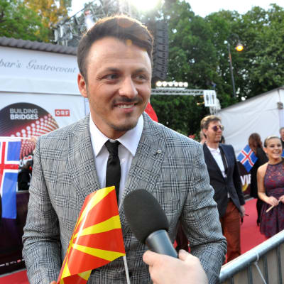 Daniel Kajmakoski.