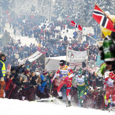 Världscupveckoslutet i Holmenkollen resulterar alltid en stor folkfest.