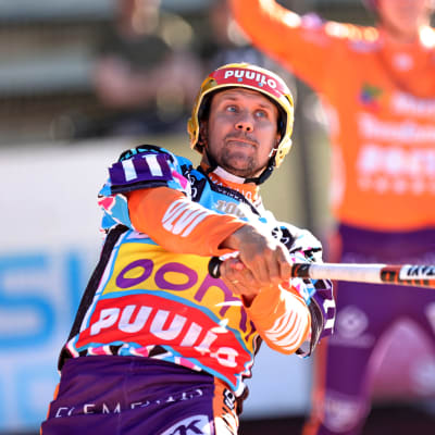 Ville Viita palkittiin Sotkamon Jymyn parhaana pelaajana. 