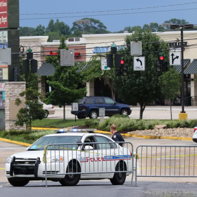 Polispådrag efter skjutning i Baton Rouge.