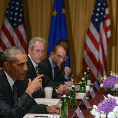 USA:s president Barack Obama träffar EU-ledarna Donald Tusk och Jean-Claude Juncker i samband med Natos:s toppmöte i Warszawa.
