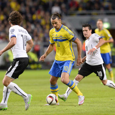 Zlatan och Sverige gick på en mina mot Österrike.