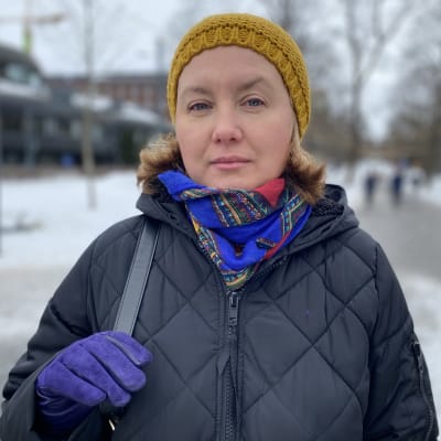 Natalia Kulikova Hämeenpuistossa.