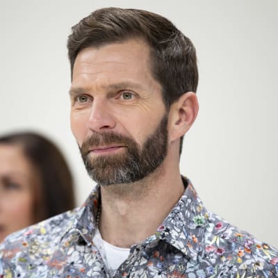 Janne Ahonen småler.