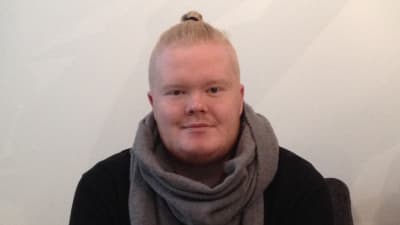Tobias Sjöman deltar i Debattfinalen 2015.