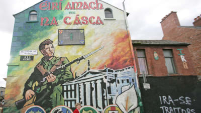 En mural i västra Belfast till minne av påskupproret 1916