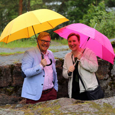 Ted Urho och Paulasalovaara i Hagalunds skyttegravar
