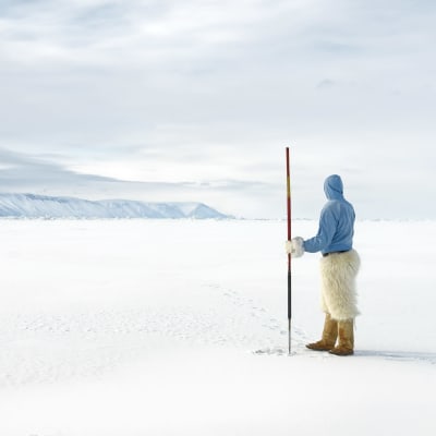 Jägare med harpun på Grönland