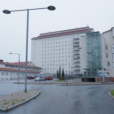 Joensuun keskussairaala