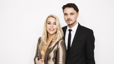 Krista Siegfrids och Roope Salminen är programledare för UMK 2016