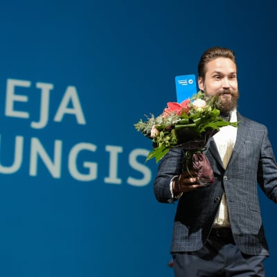 Finlandiapriset i skönlitteratur år 2016 tilldelades Jukka Viikilä