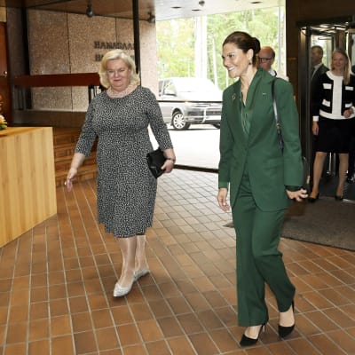 Kruununprinsessa Victoria vierailulla Hanasaaressa.