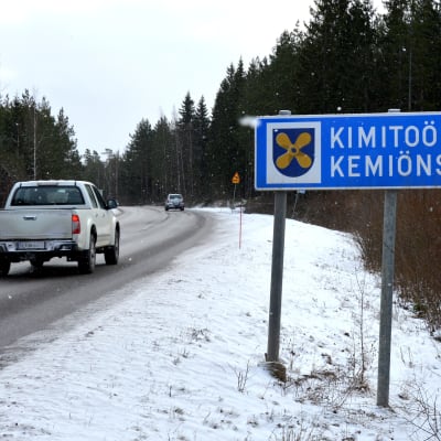 Skylt vid Kimitoöns kommungräns.