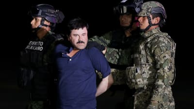 Joaquin Guzmán, ledare för en drogkartell i Mexiko arresteras.