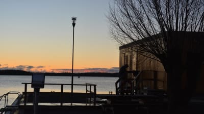 Vinterbadarnas plats i småbåtshamnen i Ingå.