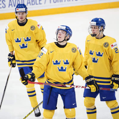 Jens Lööke, Jacob Forsbacka-Karlsson och Joel Eriksson Ek i JVM 2016 i Helsingfors.