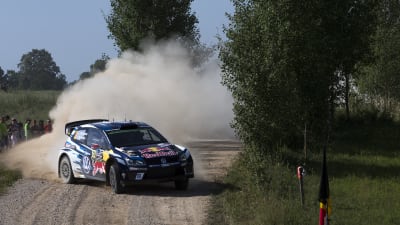 Jari-Matti Latvala kör i Polen.