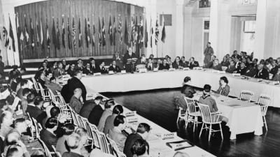 Delegater samlas i Bretton Woods, 1944