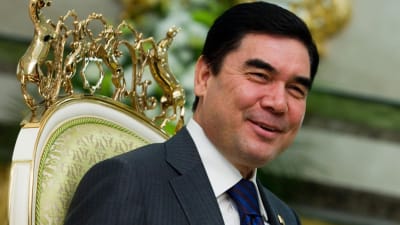 President Berdimuhamedov har fått sin vilja igenom då hockeyn växer i Turkmenistan.