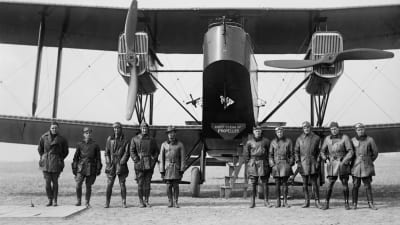 Stridsflyg, första världskriget och piloter som str framför det