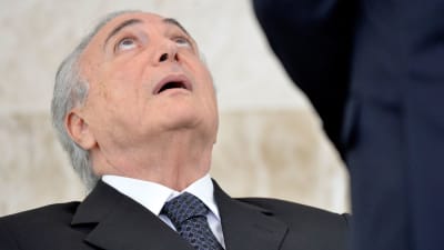 Brasiliens tillförordnade president Michel Temer vid en ceremoni för utländska ambassadörer 25.5.2016