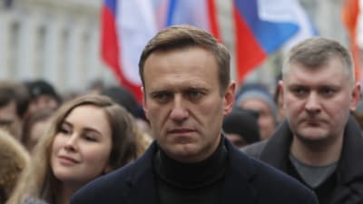 Aleksej Navalnyj under un march till minnet av den mördade oppositionspolitikern Boris Nemtsov. Bilden tagen i Mokva den 29 februari. 