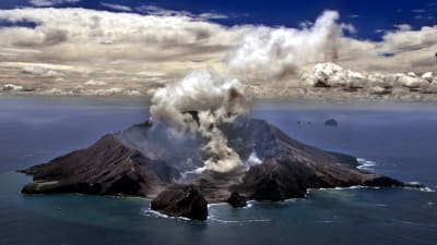 Så här såg vulkanen på White Island  ut 29.11.1999